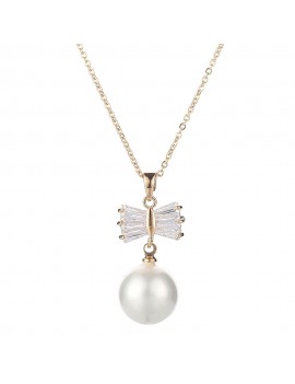 Simple New Fashion Drop Design Pendant Necklace Women Pearl Butterfly Pattern Zircon Collar Clavicle Chain